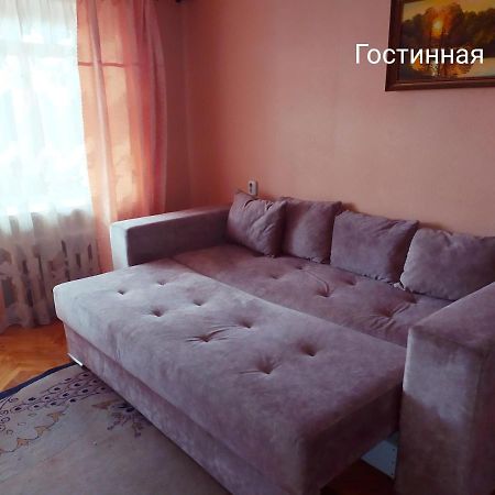 Apartment On Oktyabrskaya 105 Babrujsk Esterno foto