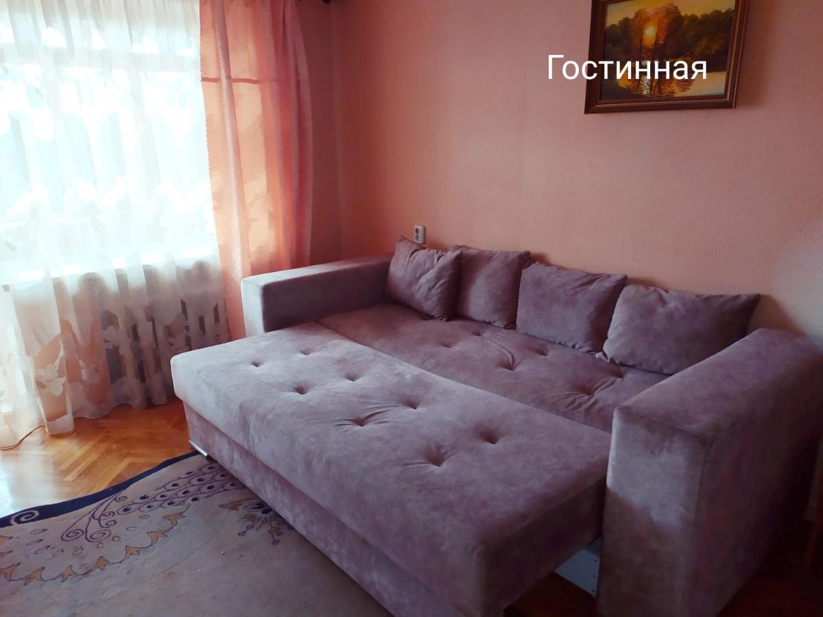 Apartment On Oktyabrskaya 105 Babrujsk Esterno foto